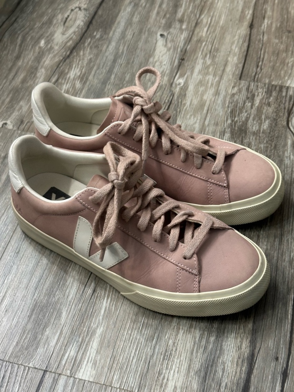 Veja Pink Suede Campo Shoes size 9 - Picture 3 of 7